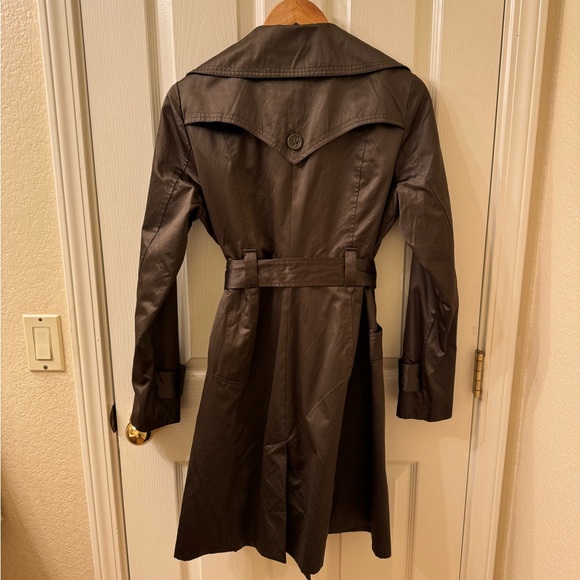 Chocolate brown Bebe trench coat.  Size M. - Picture 4 of 7